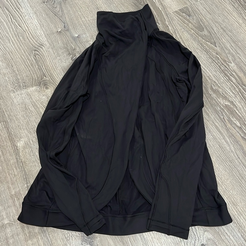 Lululemon snap close jacket size 8